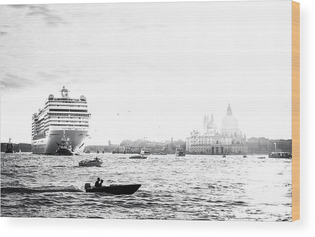 Cruise Wood Print featuring the photograph Venice in the Age of Mass Tourism by David Kay