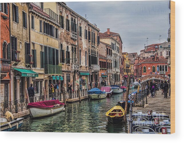 Venice Wood Print featuring the photograph Venice Street Scenes by Shirley Mangini