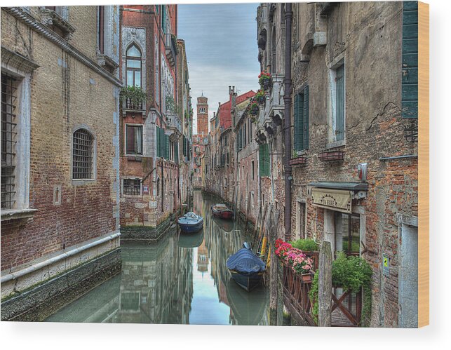 Venice Wood Print featuring the photograph Venetian Morning by Peter Kennett