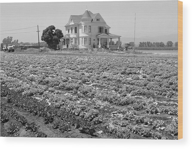 Victorian Wood Print featuring the photograph Victorian Farm House 4th of July Watsonville California by Kathy Anselmo