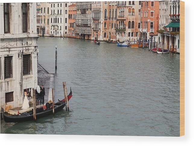 Venice Wood Print featuring the photograph Wedding shoot on the Grand Canal by Paul Cowan