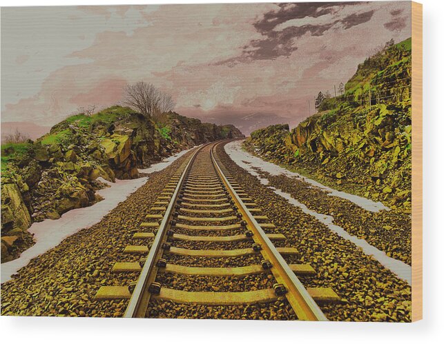 Railroad Wood Print featuring the photograph Where the track bends by Jeff Swan