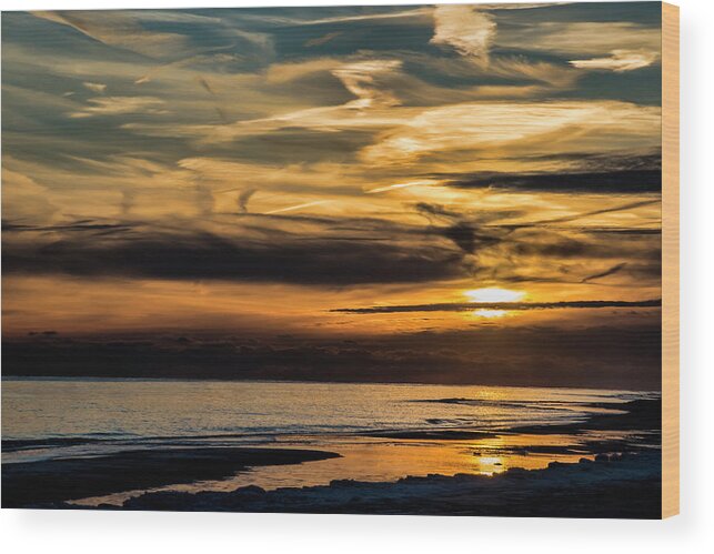 Ocean Wood Print featuring the photograph Winter Sunset by Cathy Kovarik