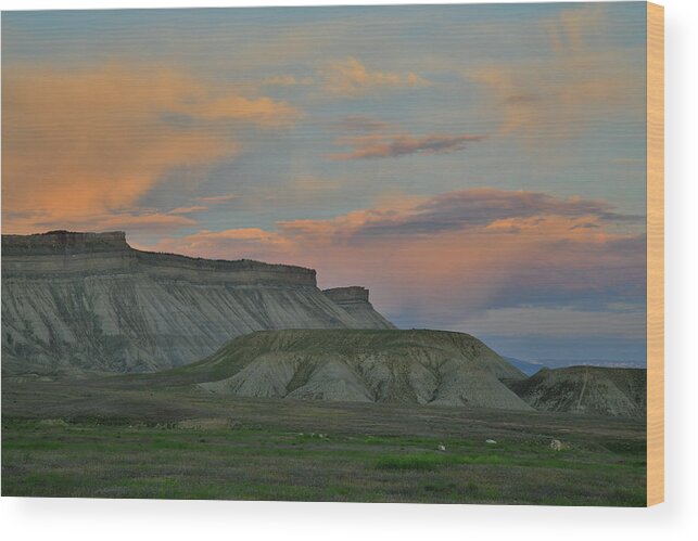 Book Cliffs Wood Print featuring the photograph End of the Day at Book Cliffs #3 by Ray Mathis
