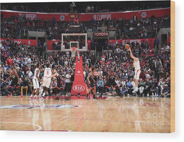 Nba Pro Basketball Wood Print featuring the photograph Toronto Raptors V La Clippers by Andrew D. Bernstein