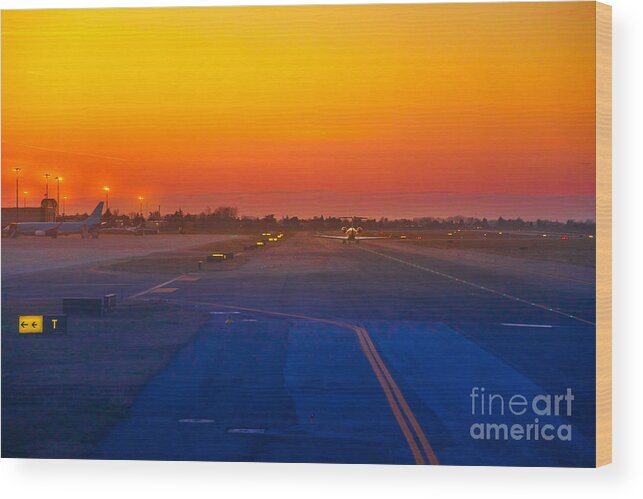 Airport Wood Print featuring the photograph Airport Runway At Sunset by Benny Marty