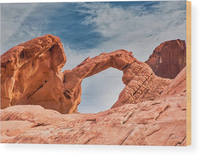 Valley Of Fire State Park Wood Print featuring the photograph Arch Rock by Jurgen Lorenzen