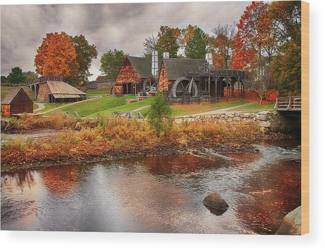 Saugus Autumn Wood Print featuring the photograph Autumn Foliage on the Saugus River by Jeff Folger