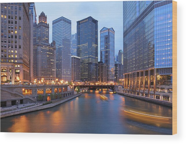 Downtown District Wood Print featuring the photograph Chicago Architecture by S. Greg Panosian