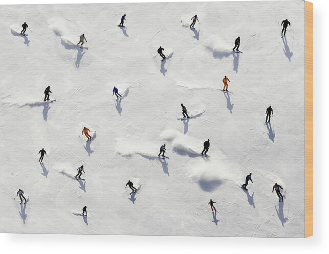 Skiing Wood Print featuring the photograph Crowded Holiday by Mistikas
