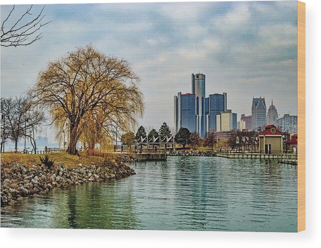 Detroit Wood Print featuring the photograph Detroit Skyline and Riverwalk DSC_0076 by Michael Thomas