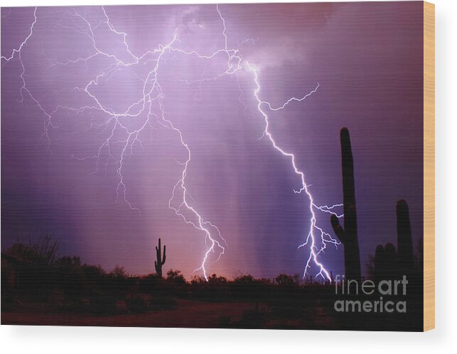 Lightning Wood Print featuring the photograph Electrifying by Douglas Taylor