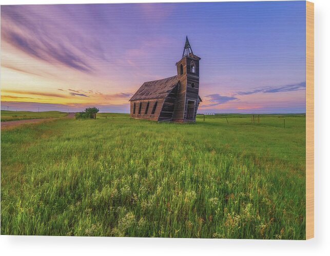 Rocky Valley Lutheran Church Wood Print featuring the photograph Final Sunrise by Darren White