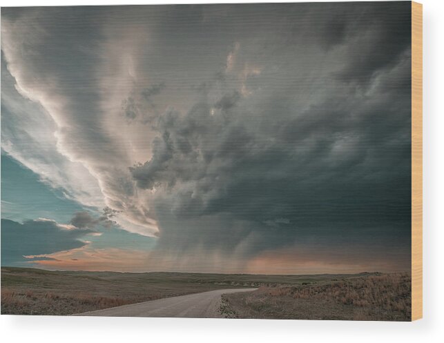 Hay Springs Ne Wood Print featuring the photograph Hay Springs NE supercell by Laura Hedien