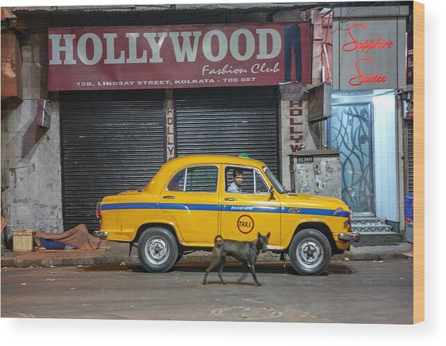 Urban Wood Print featuring the photograph Hollywood, Yellow Cab And Dog by Garik
