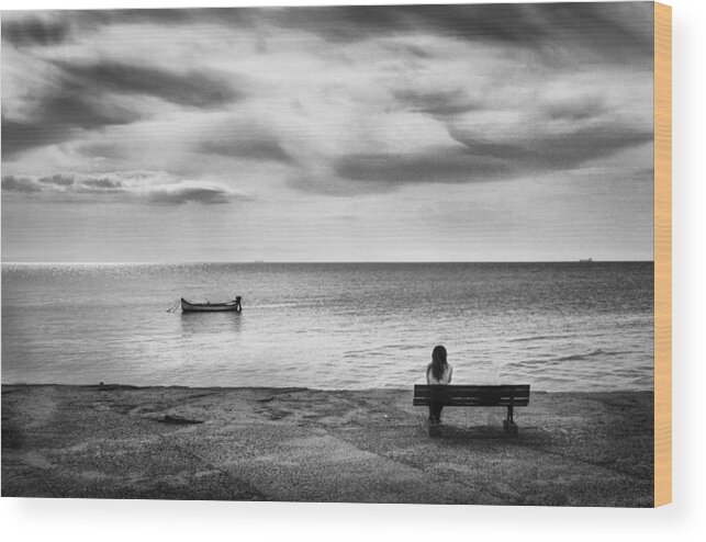 Bench Wood Print featuring the photograph Impossible Love by Timucin Toprak