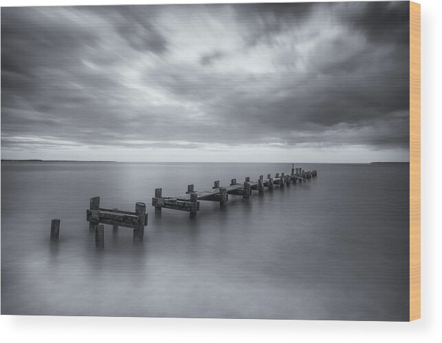 Pier Wood Print featuring the photograph Into the Sea by Rob Davies