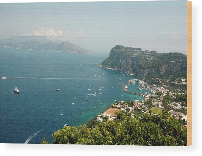Tranquility Wood Print featuring the photograph Isle Of Capri by Sce Hwai Phang
