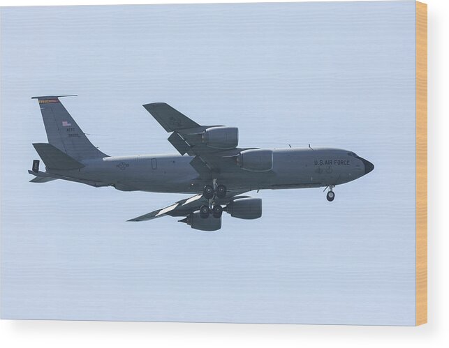 Kc-135 Wood Print featuring the photograph KC-135 Landing Configuration by John Daly