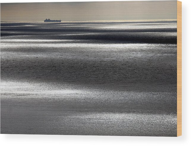 Sea Wood Print featuring the photograph Never-ending Sea by Bror Johansson