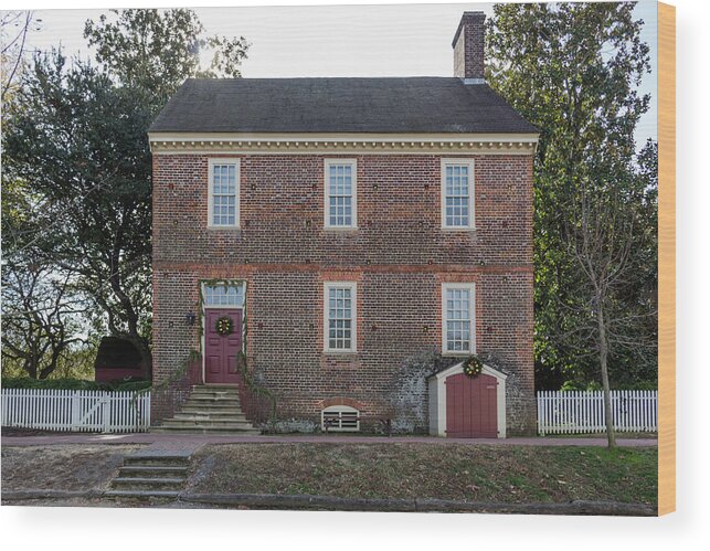 2016 Wood Print featuring the photograph Palmer House by Teresa Mucha