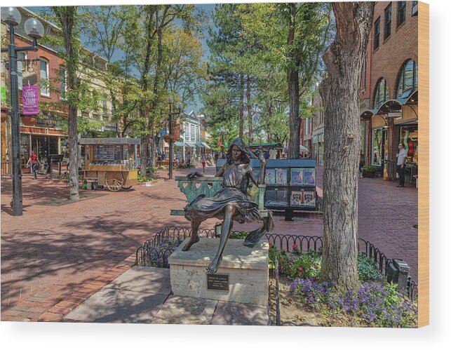 Pearl Street Wood Print featuring the photograph Pearl Street Mall by Lorraine Baum