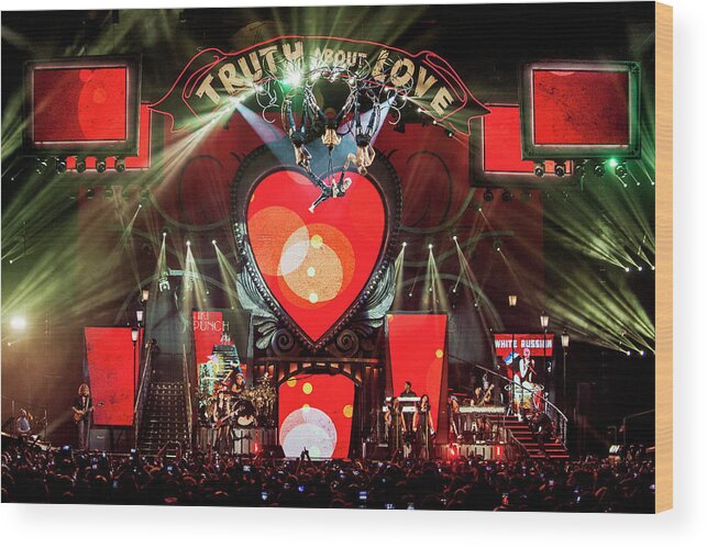 Music Wood Print featuring the photograph Pink Performs At The O2 Arena In London by Neil Lupin