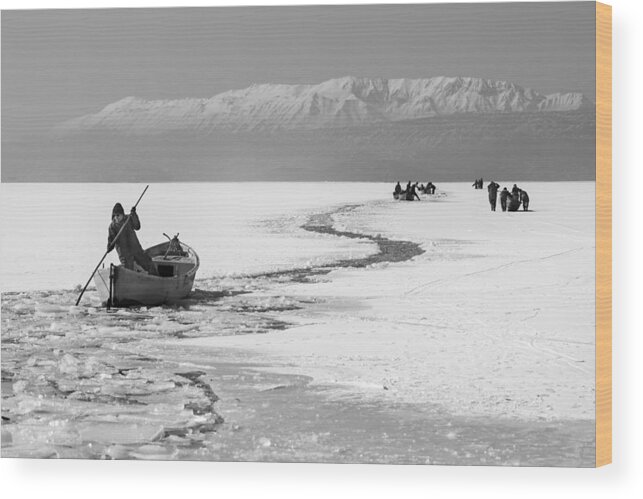 Landscape Wood Print featuring the photograph Road by Ibrahim Ak??