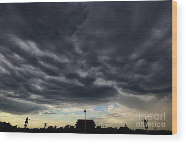 Air Pollution Wood Print featuring the photograph Scene Of Tiananmen Square After Heavy by Feng Li