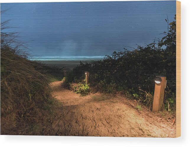 Newport Wood Print featuring the photograph Sea Bound by Kristopher Schoenleber