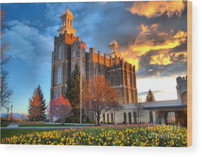 Logan Temple Wood Print featuring the photograph Sunset Over The Logan Temple by Adam Jewell