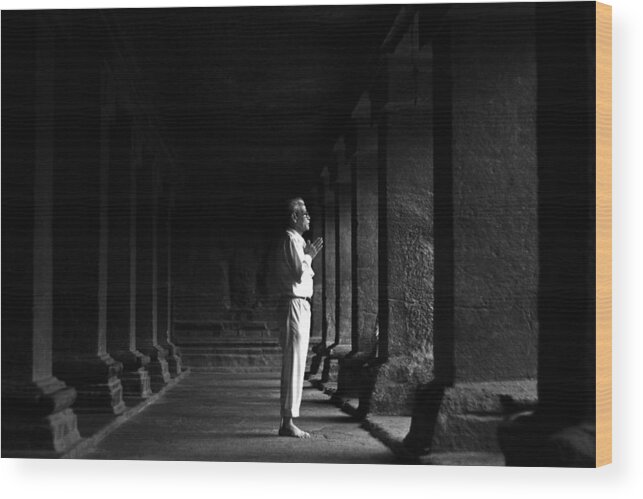 Pray Wood Print featuring the photograph The Morning Prayer by Gaurav Patil