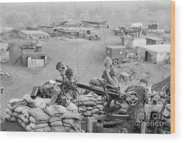 Young Men Wood Print featuring the photograph Us Special Forces In Vietnam by Bettmann