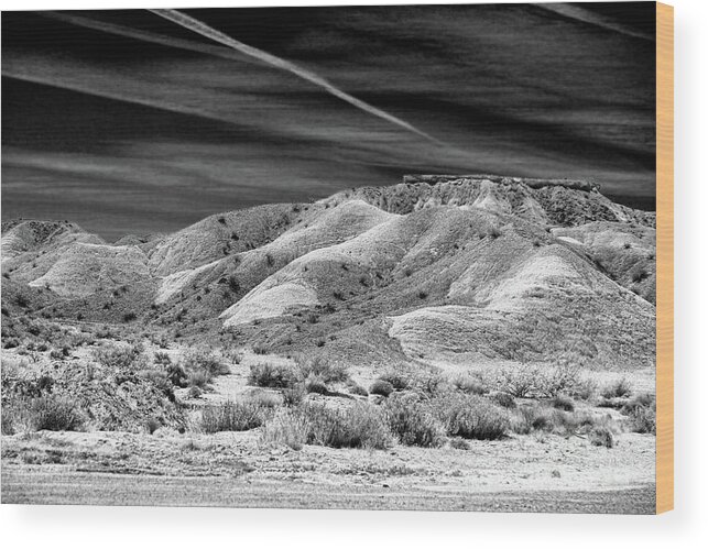 Valley Of Fire Wood Print featuring the photograph Valley of Fire Black White Nevada by Chuck Kuhn