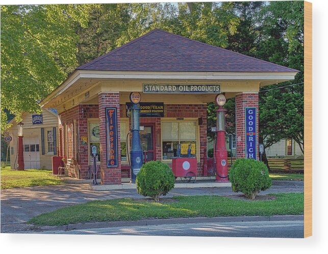 Gas Station Wood Print featuring the photograph Vintage Gas Station by Jerry Gammon