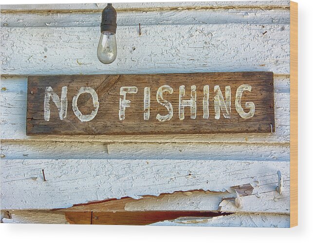 https://render.fineartamerica.com/images/rendered/default/wood-print/10/6.5/break/images/artworkimages/medium/2/vintage-weathered-no-fishing-sign-mitch-spence.jpg