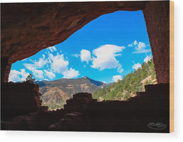 Manitou Springs Wood Print featuring the photograph Window of the Past by John Marr