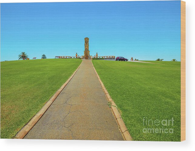 Perth Wood Print featuring the photograph Fremantle War Memorial Perth #1 by Benny Marty