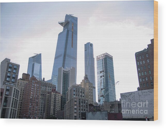 Joshua Mimbs Wood Print featuring the photograph Manhattan #1 by FineArtRoyal Joshua Mimbs