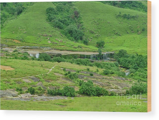 Landscape Wood Print featuring the photograph Meghalaya countryside #2 by Shantanav Chitnis