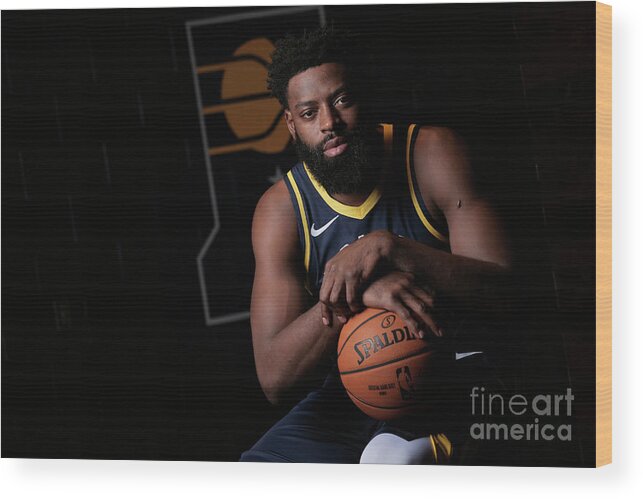 Media Day Wood Print featuring the photograph Tyreke Evans by Ron Hoskins