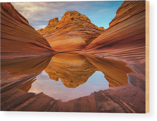 Wave Wood Print featuring the photograph Wave Reflections by Ryan Smith