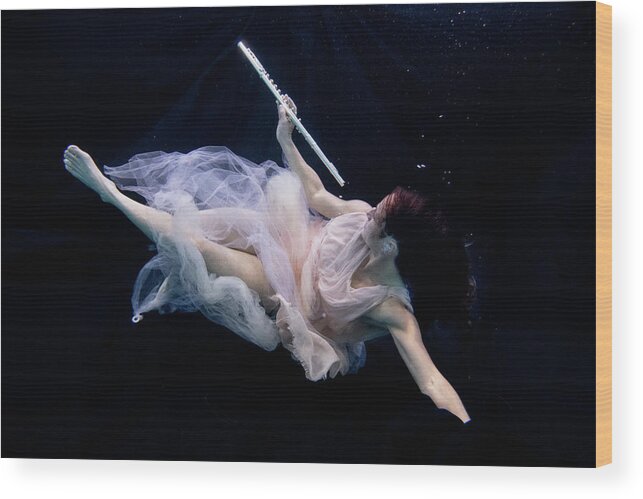 Nina Wood Print featuring the photograph Nina underwater for the Hydroflute project #13 by Dan Friend