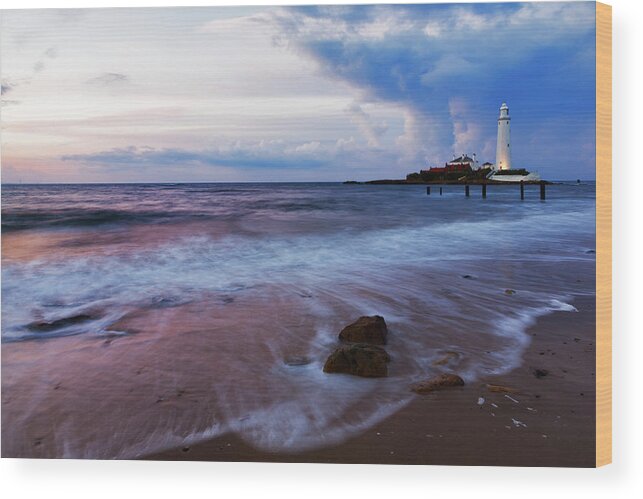 Whitley Wood Print featuring the photograph Saint Mary's Lighthouse at Whitley Bay #19 by Ian Middleton