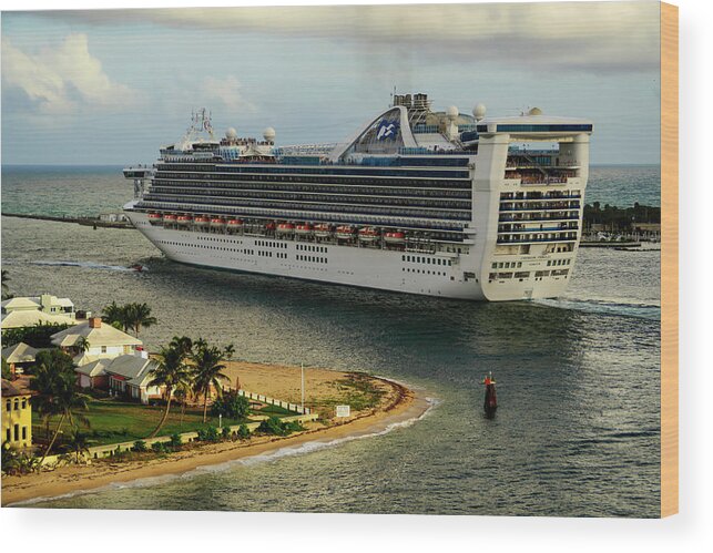 Cruise Wood Print featuring the photograph Caribbean Princess by AE Jones