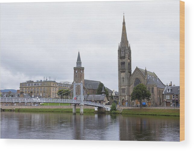 Arch Wood Print featuring the photograph Escocia #2 by LuismiX