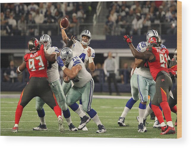 Tampa Bay Buccaneers Wood Print featuring the photograph NFL: DEC 18 Buccaneers at Cowboys #37 by Icon Sportswire