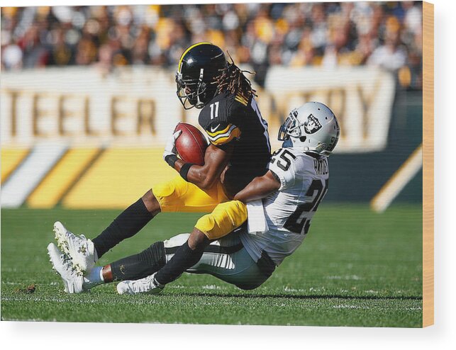 People Wood Print featuring the photograph Oakland Raiders v Pittsburgh Steelers #4 by Jared Wickerham
