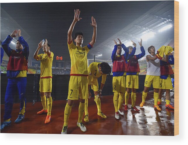 Suwon World Cup Stadium Wood Print featuring the photograph Suwon Samsung FC v Kashiwa Reysol - AFC Champions League Round of 16 #4 by Koki Nagahama
