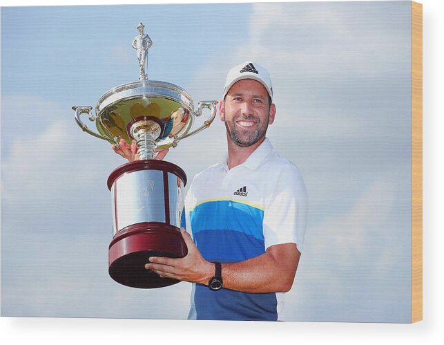 People Wood Print featuring the photograph AT&T Byron Nelson - Final Round #8 by Tom Pennington